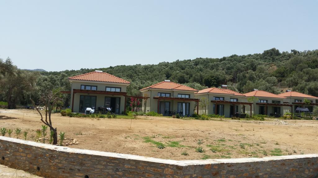 Thea Houses Milina Ngoại thất bức ảnh