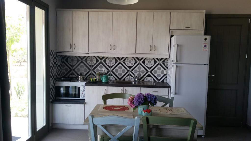 Thea Houses Milina Ngoại thất bức ảnh